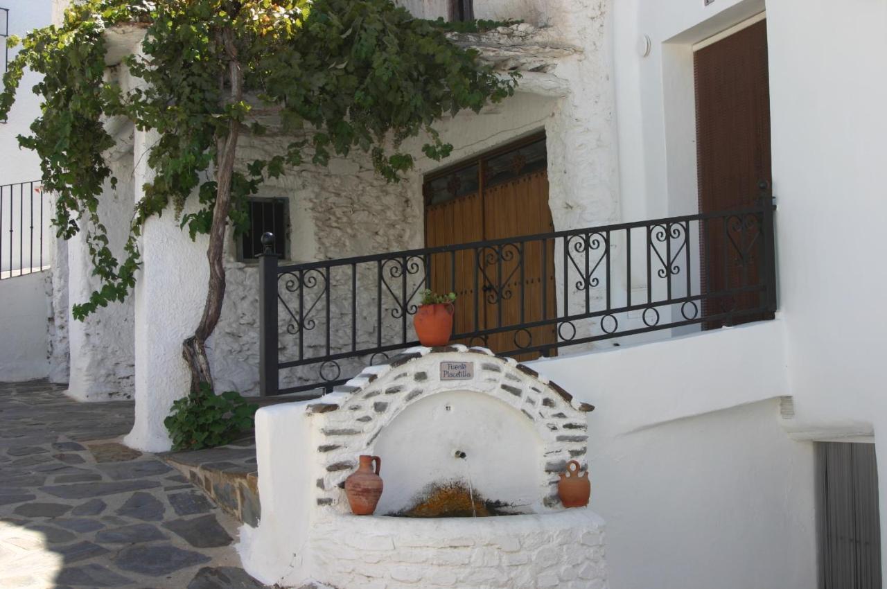 Apartamentos Y Casas Rurales Las Terrazas De La Alpujarra Bubión Exteriör bild
