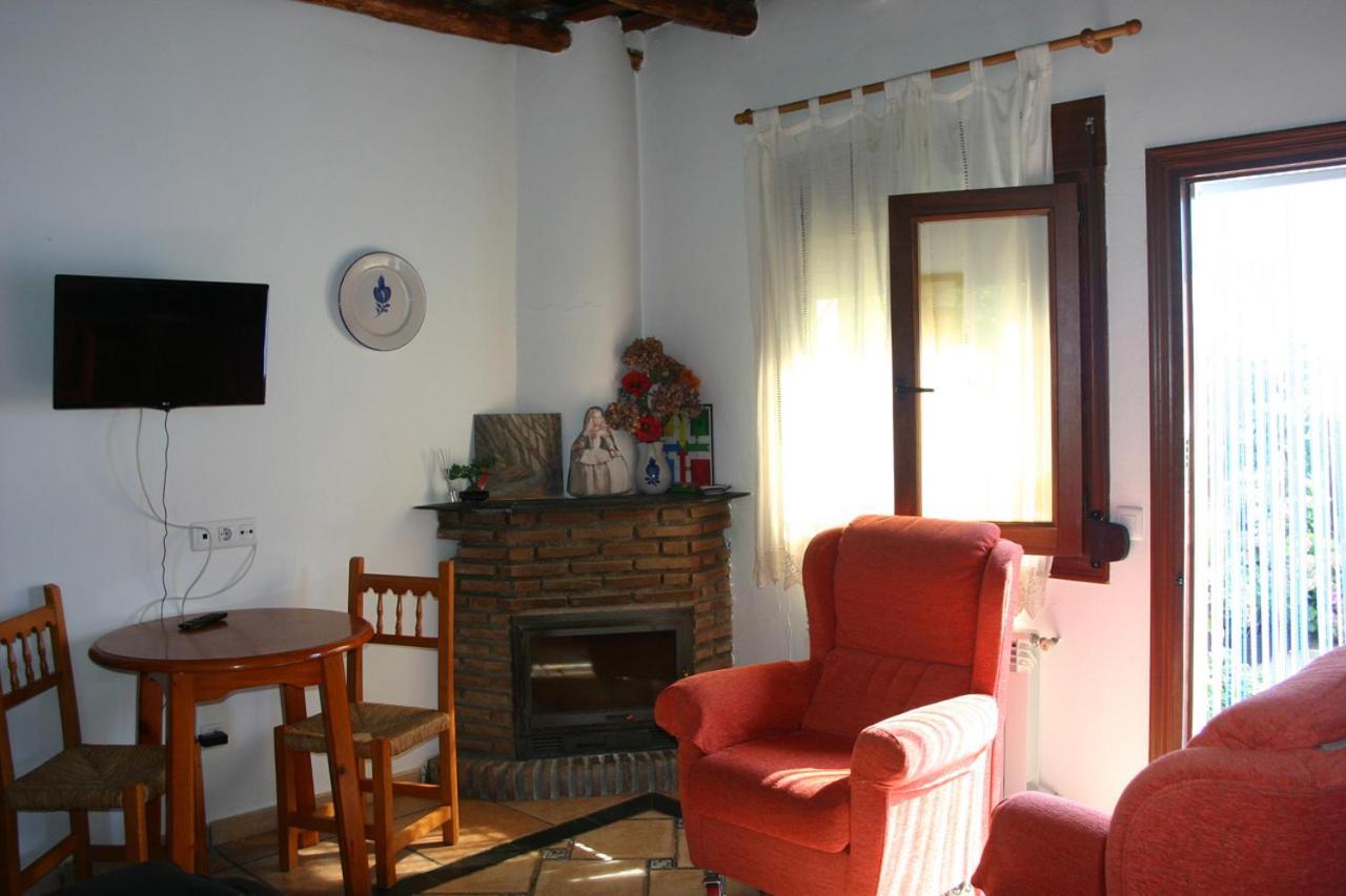Apartamentos Y Casas Rurales Las Terrazas De La Alpujarra Bubión Exteriör bild